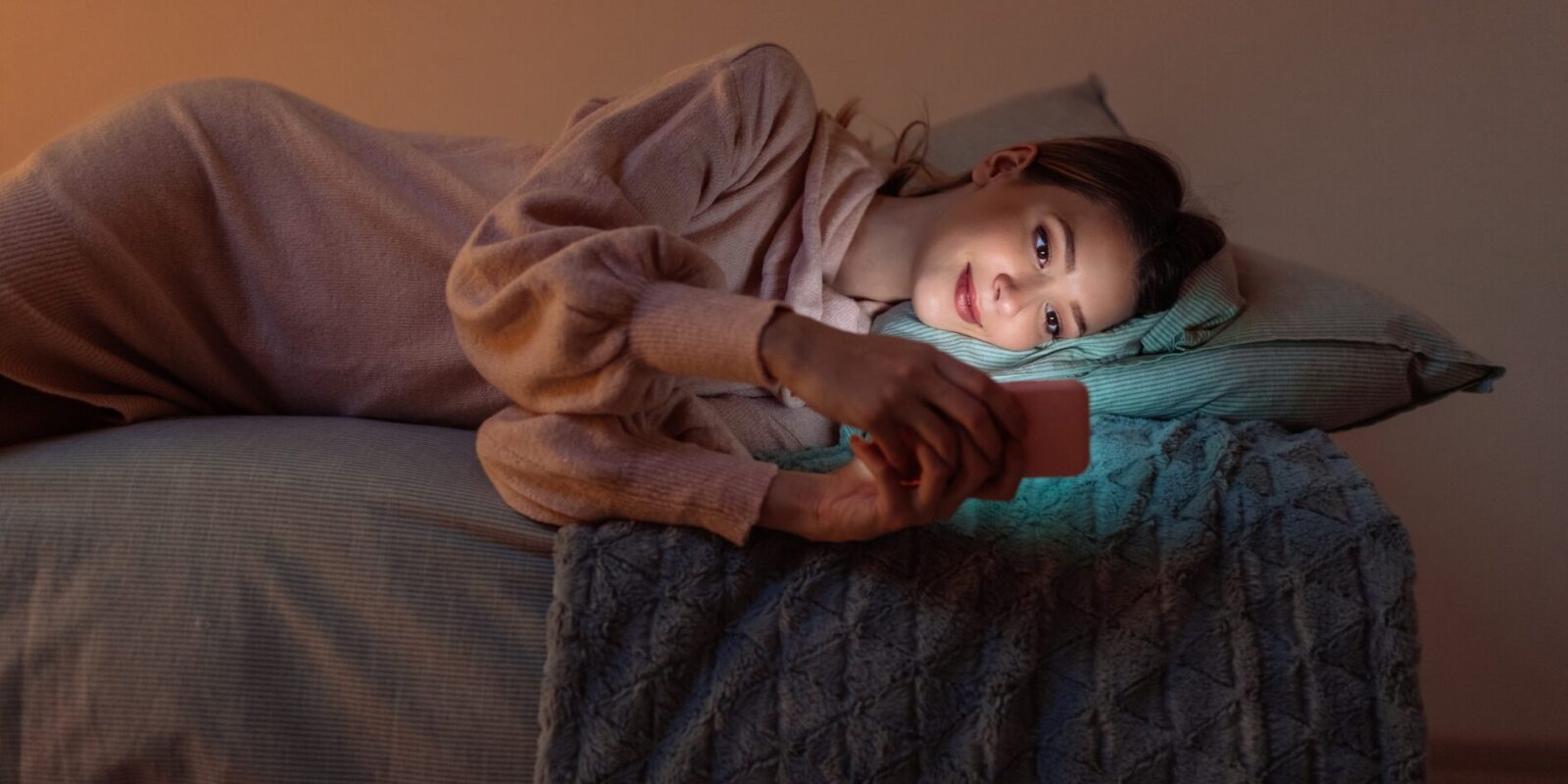 Lustige Abendgrüße kostenlos für WhatsApp – 50 Gute Nacht Sprüche zum Weiterleiten