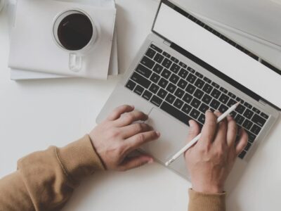 Yelp Spam Kommentare löschen Job So kannst du online Karriere machen