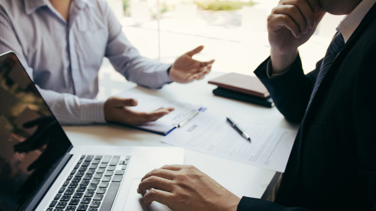 Vertrauensperson im Unternehmen Aufgaben, Rechte und Bedeutung