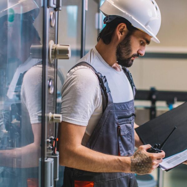 Belohnung fürs Schwarzarbeit melden Was Privatpersonen und Auftraggeber wissen sollten