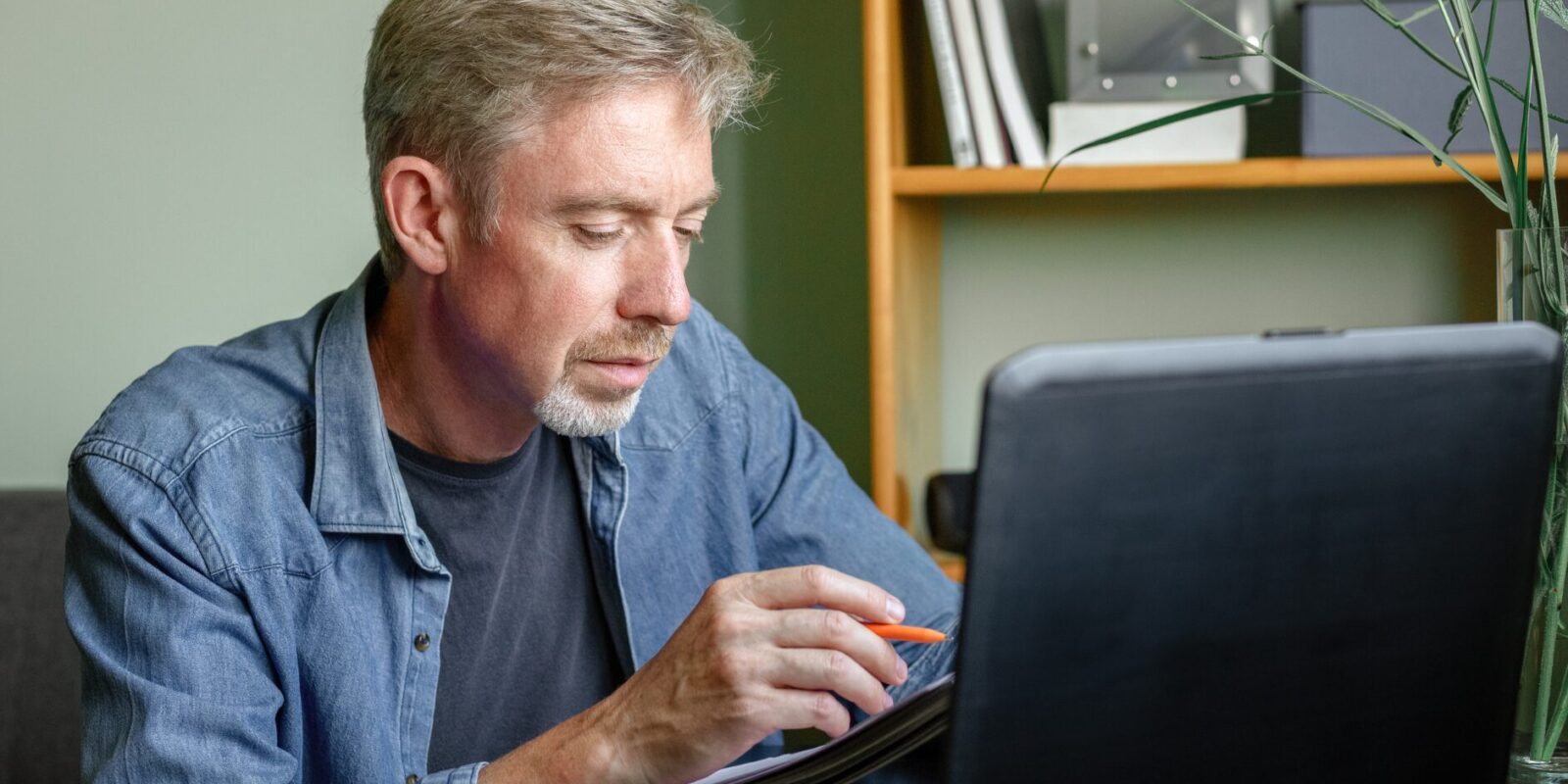 Ab welchem Alter lässt einen das Jobcenter in Ruhe Die Wahrheit über Rechte und Pflichten