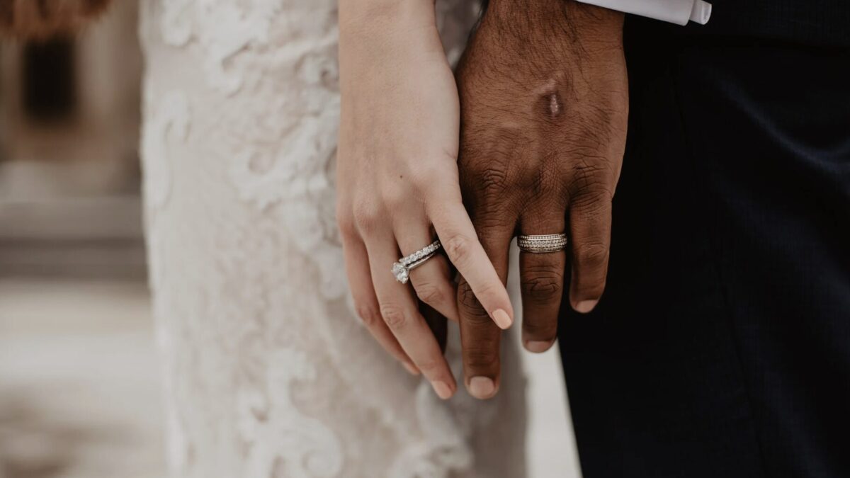 Nach Heirat Arbeitgeber informieren