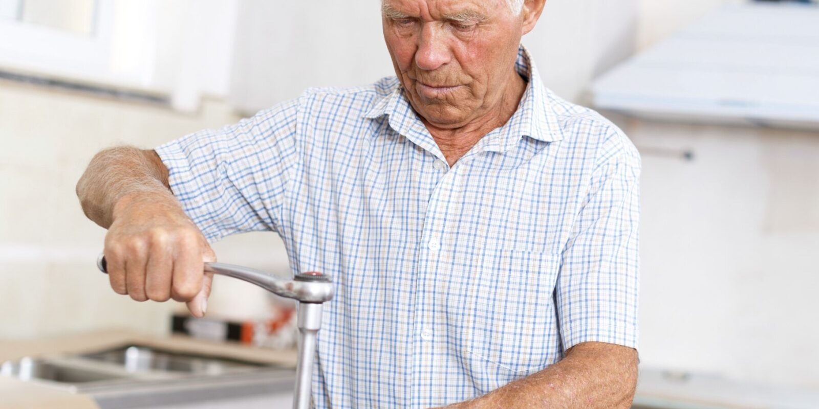 Hinzuverdienst für Rentner über 65 - Steuer